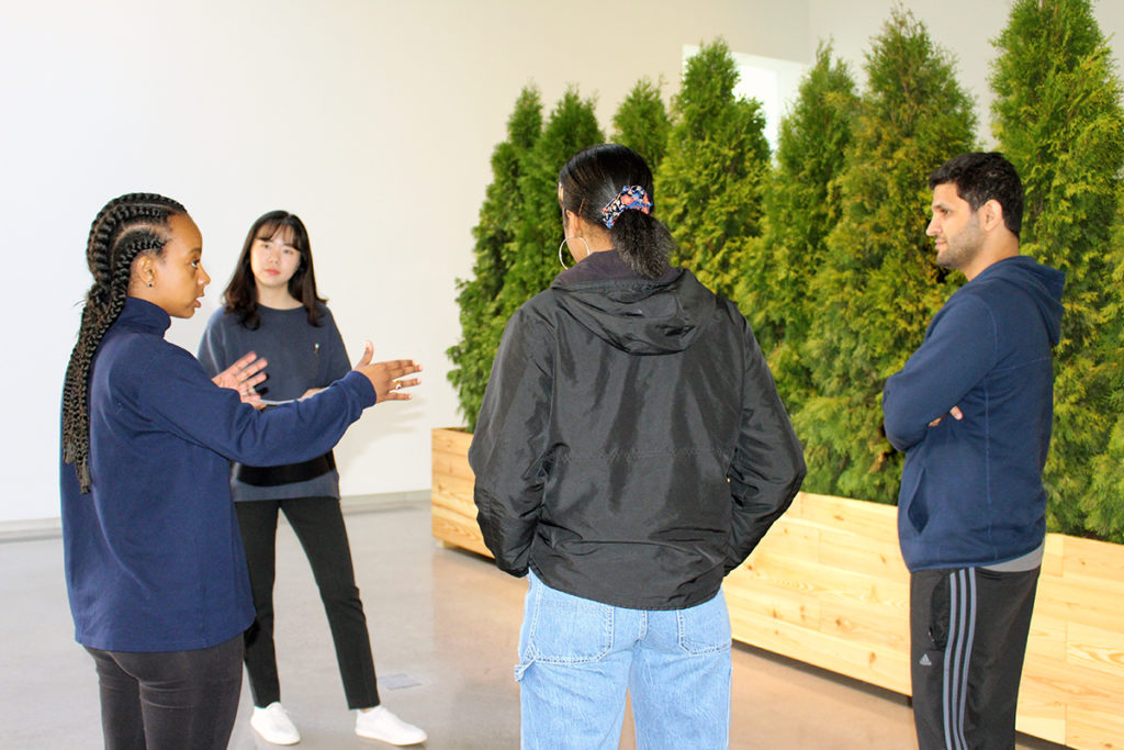 Photo: Students lead a "Conversations on Call" tour